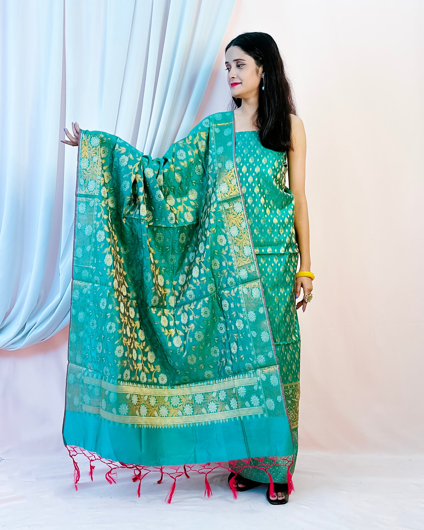 Linen Silk Banarasi Suit {Abeedah)