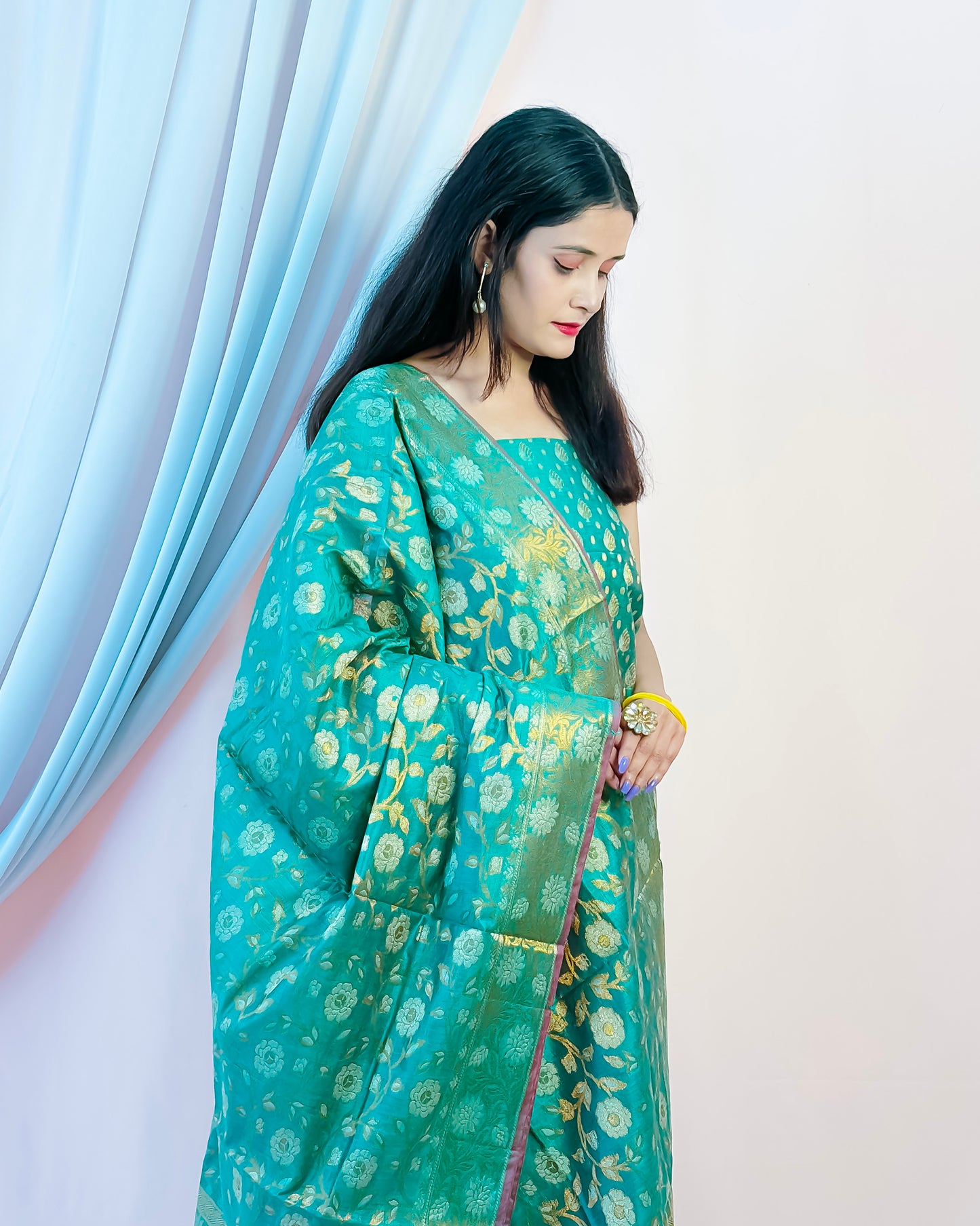 Linen Silk Banarasi Suit {Abeedah)