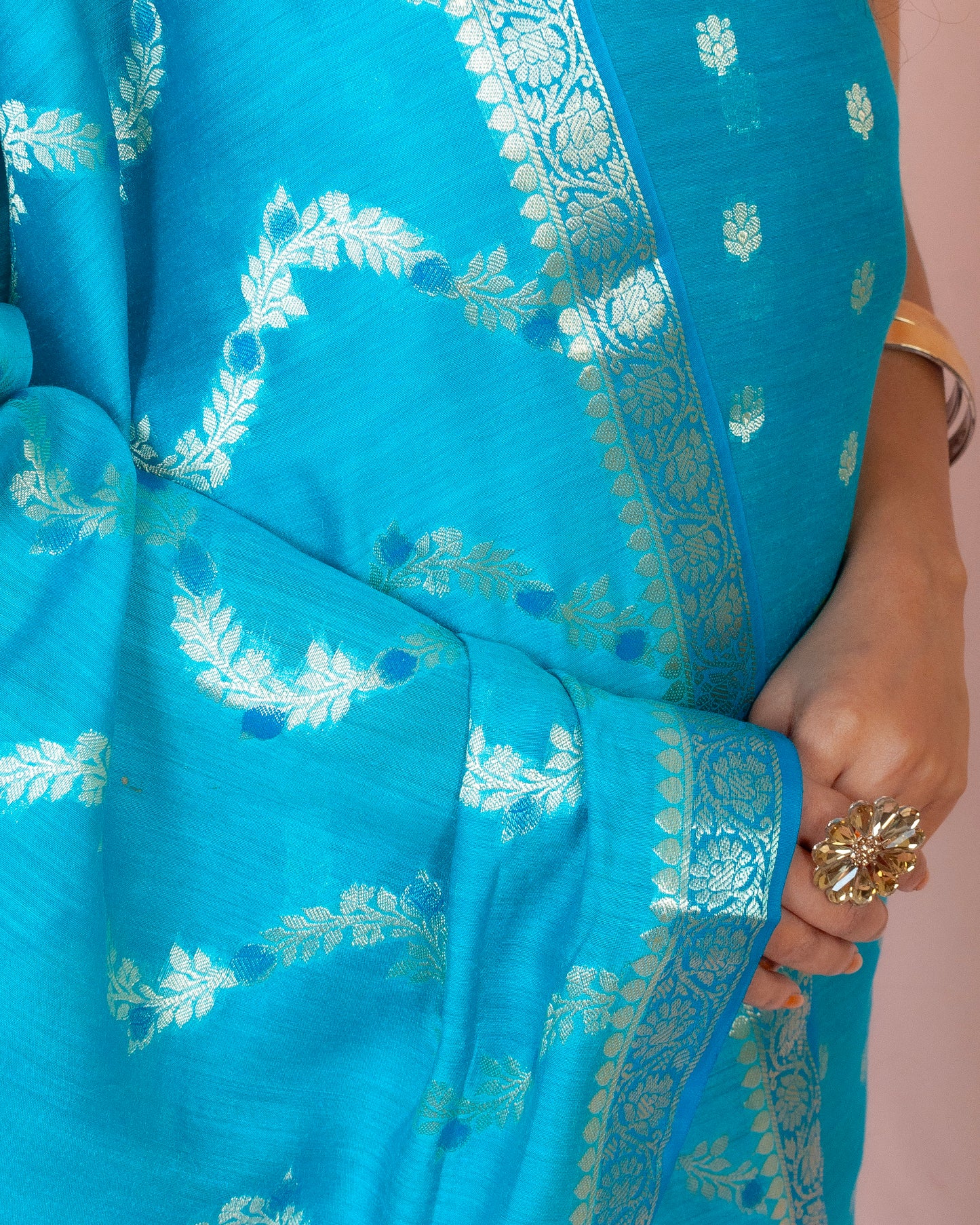 Monga Silk Banarasi Suit (Aarifah)