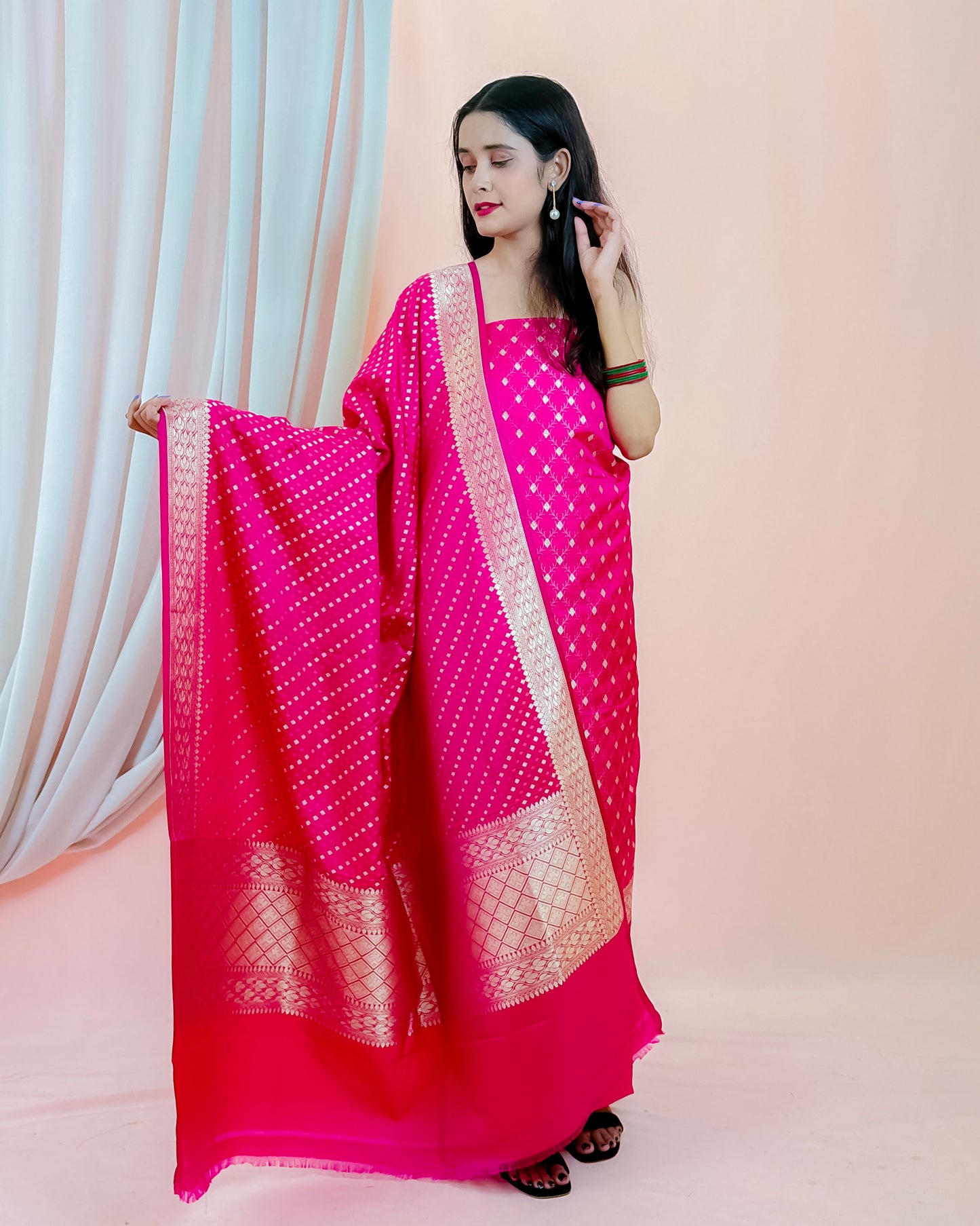 Handloom Silk Banarasi Suit (Aatirah)