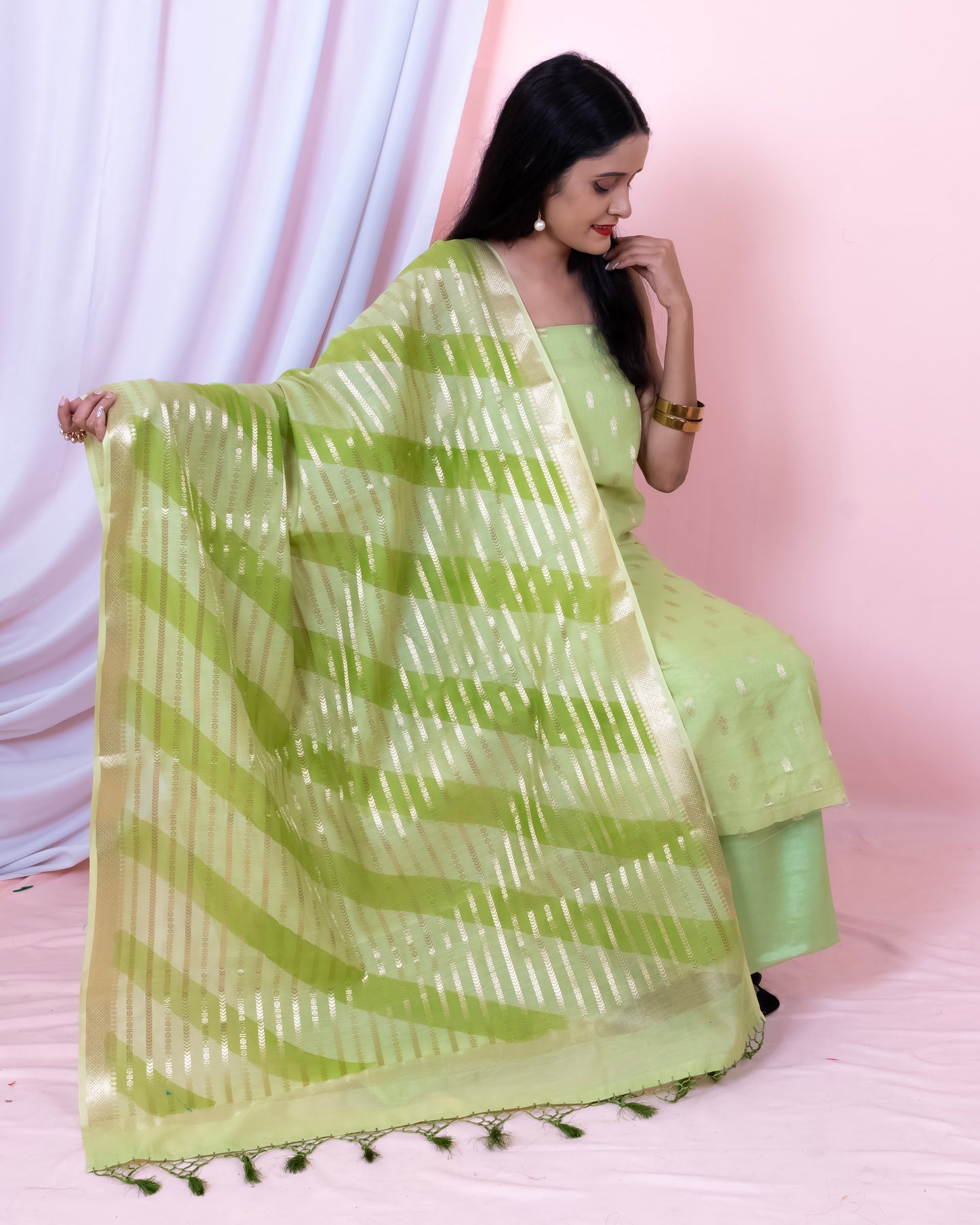 Chiniya Silk Banarasi Suit (Aabidah)