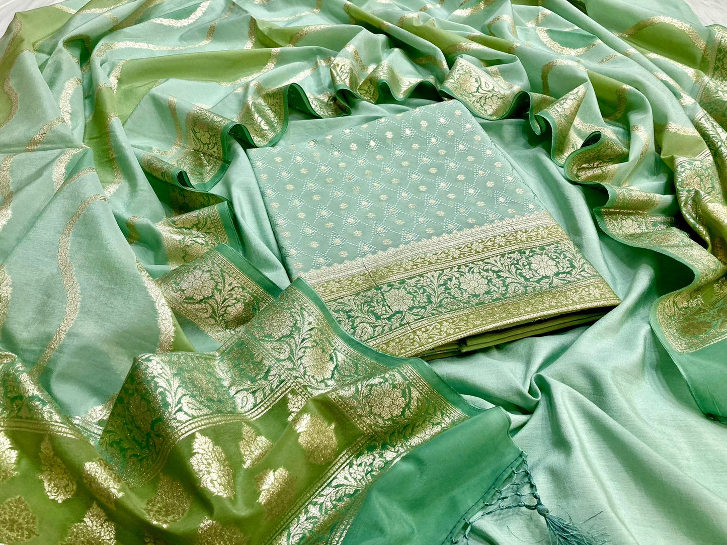 Cotton Tanchoi Banarasi Suit [Amrah]