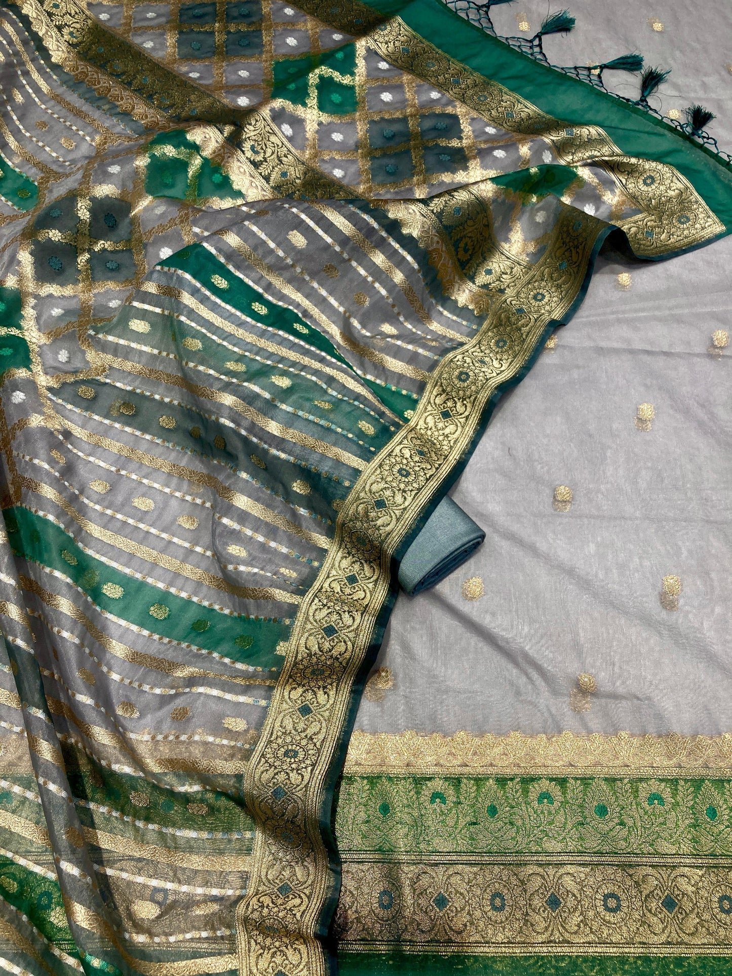 Kora Organza Silk Banarasi Suit [Anisah]