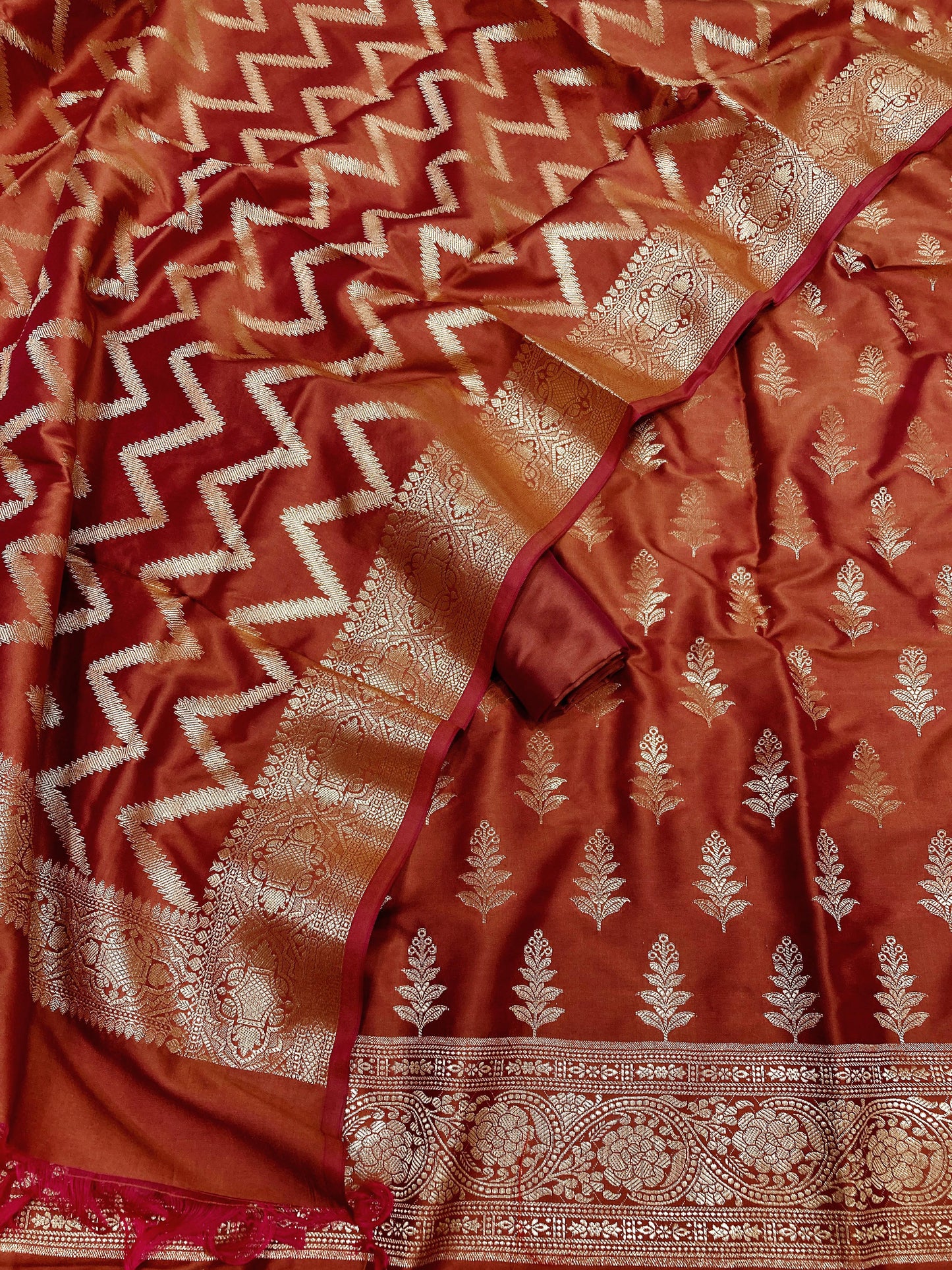 Katan Silk Banarasi Suit (Abqurah)