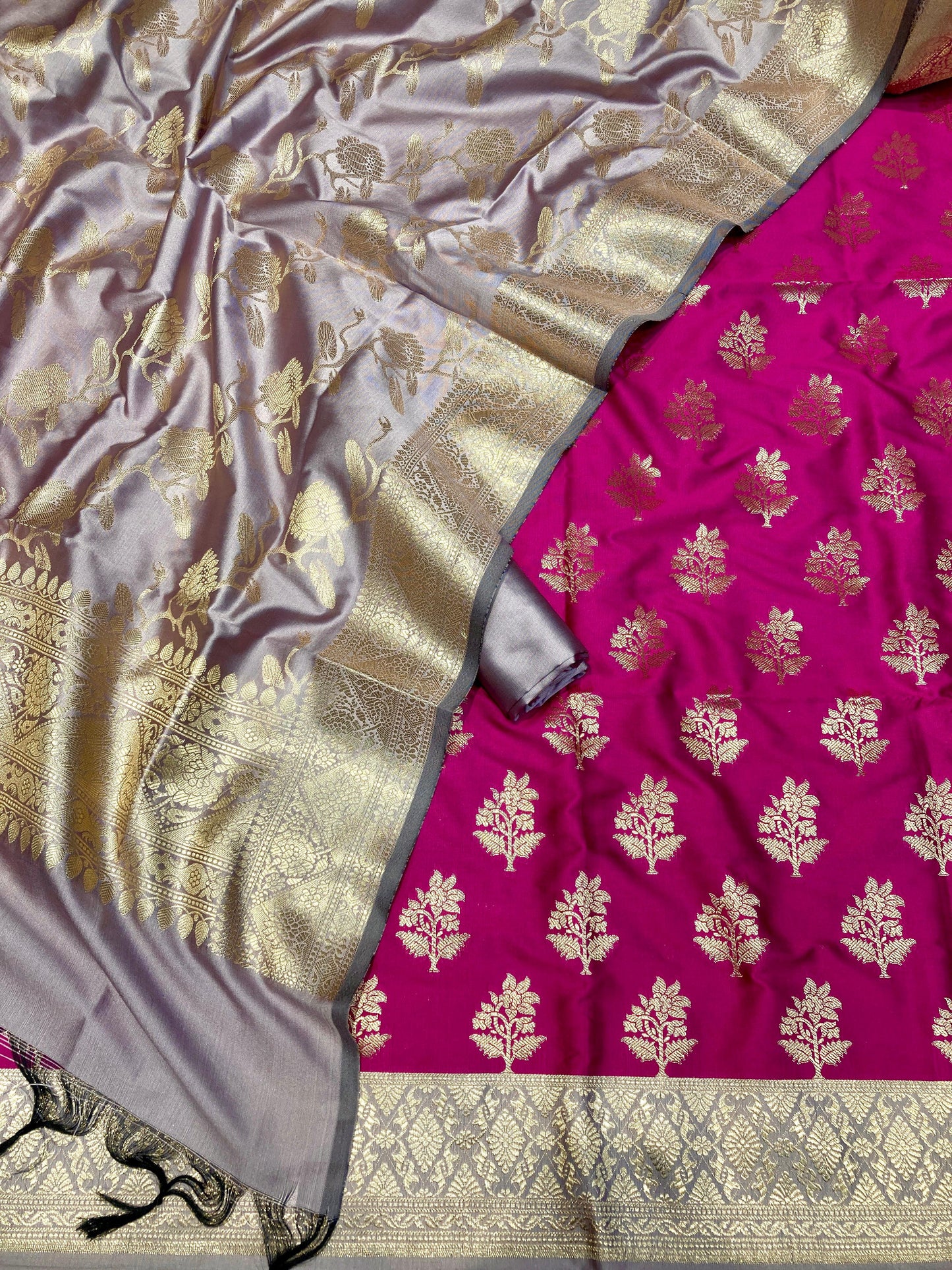 Katan Silk Banarasi Dupatta (Aaqilah)