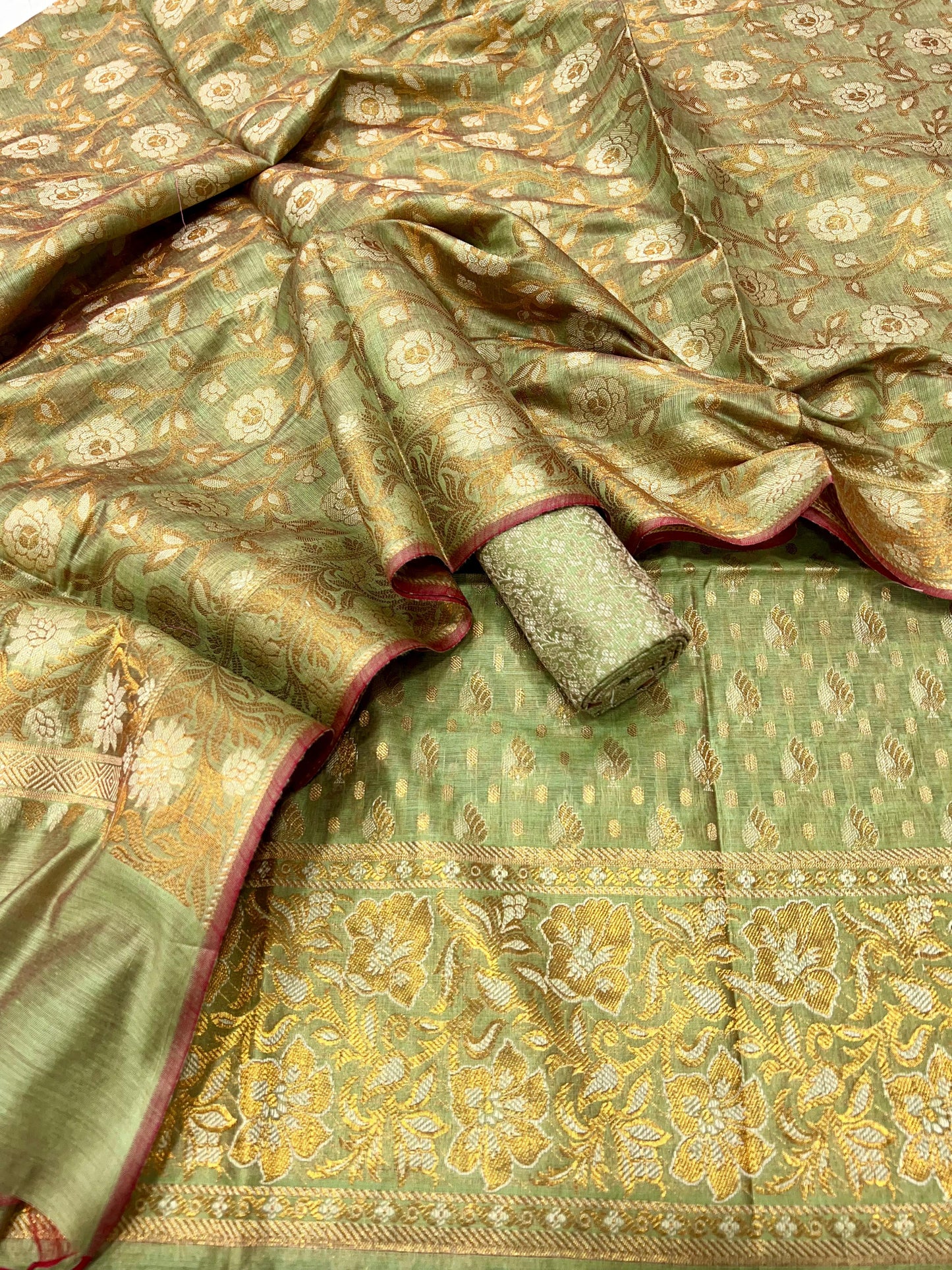 Linen Silk Banarasi Suit {Abeedah)