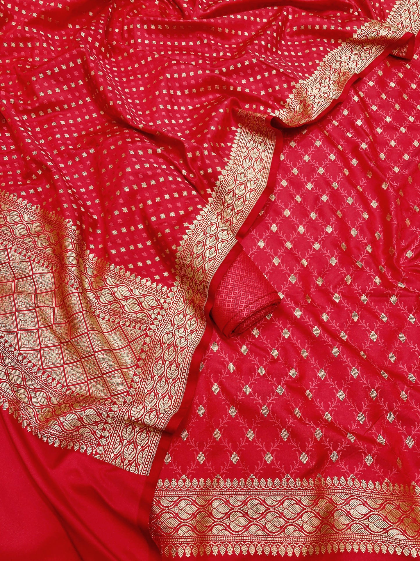 Handloom Silk Banarasi Suit (Aatirah)