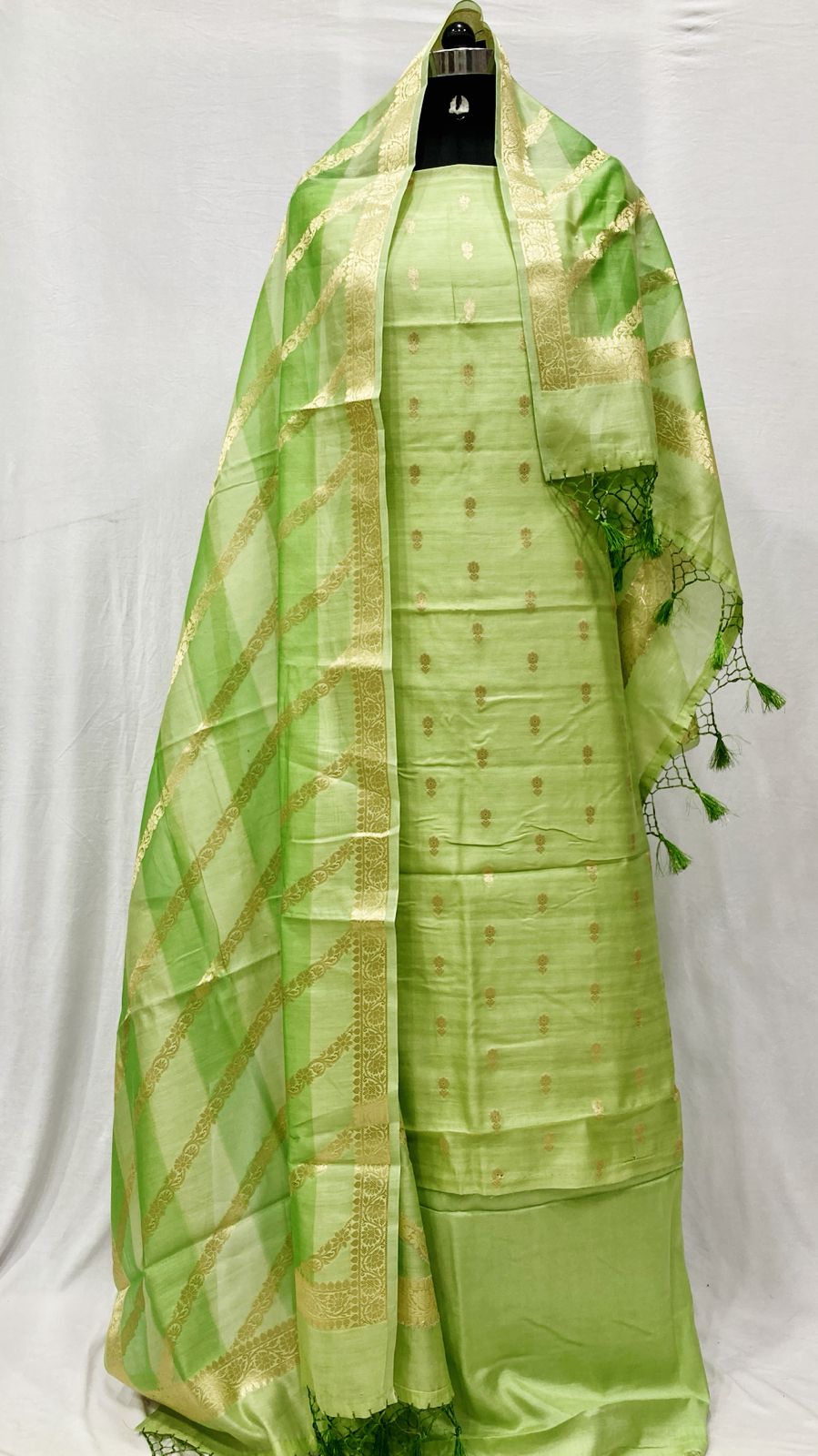 Chiniya Silk Banarasi Suit (Aabidahh)