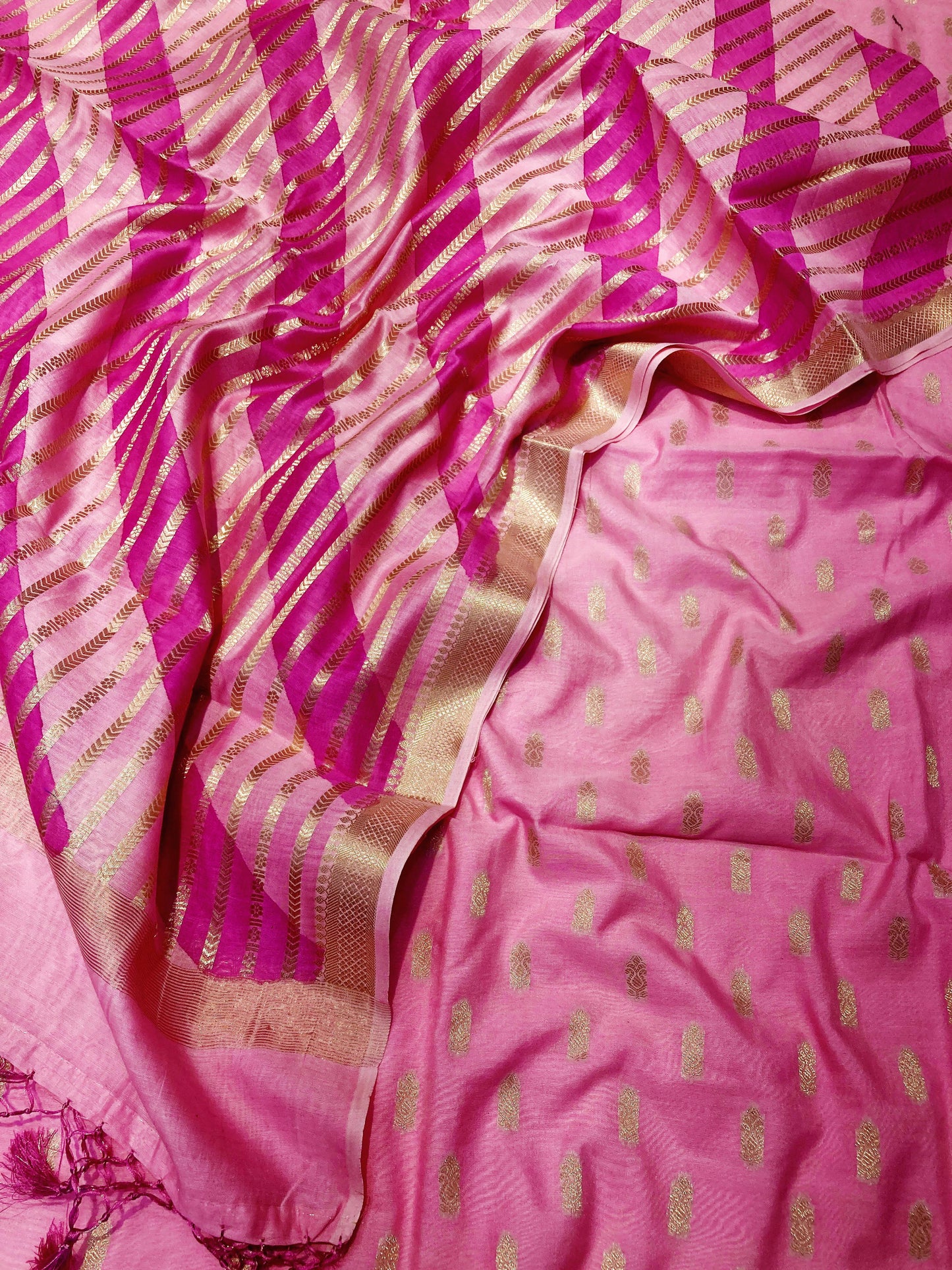 Chiniya Silk Banarasi Suit (Aabidah)